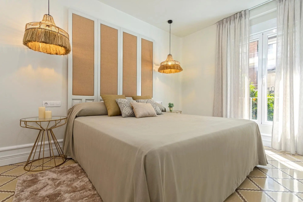Exclusive 5BD apartment in down town Granada. Recogidas II