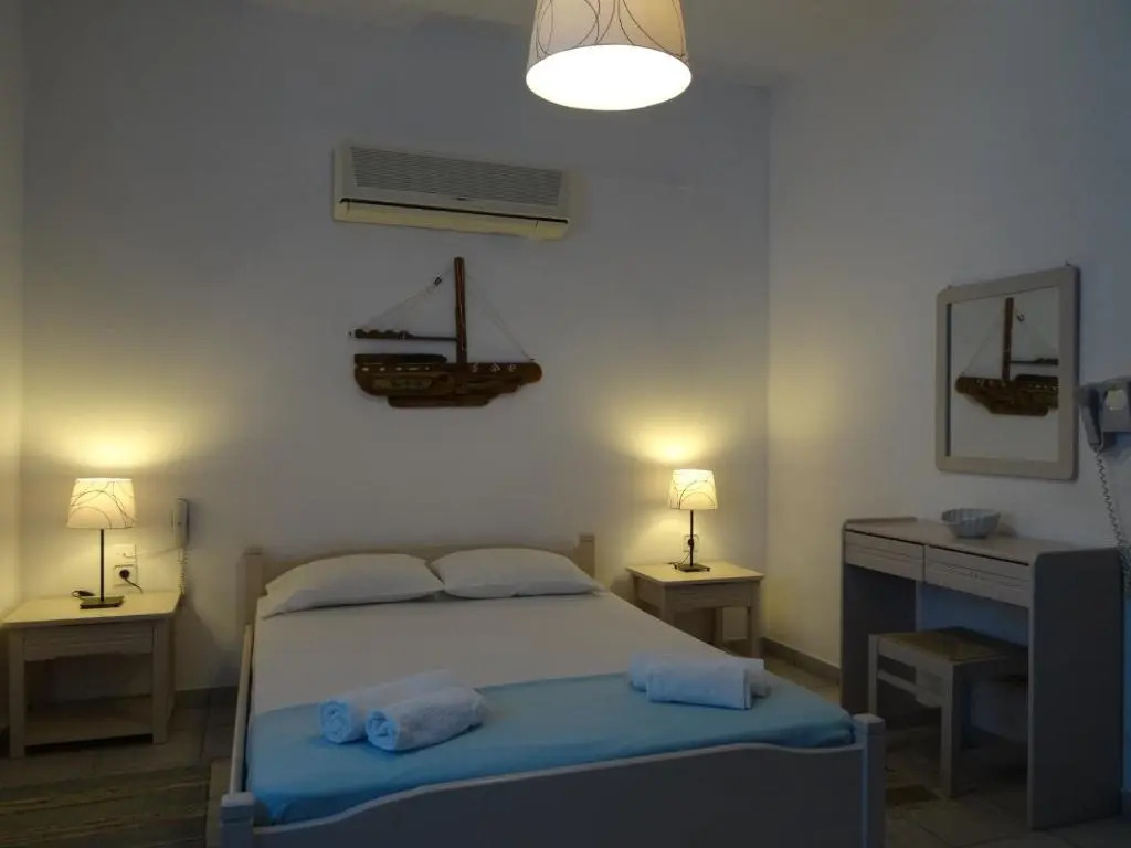 Agnanti Hotel