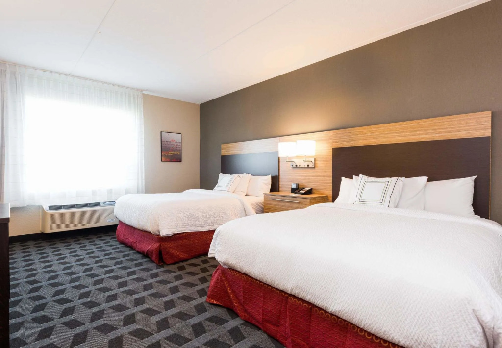 TownePlace Suites by Marriott Edmonton South