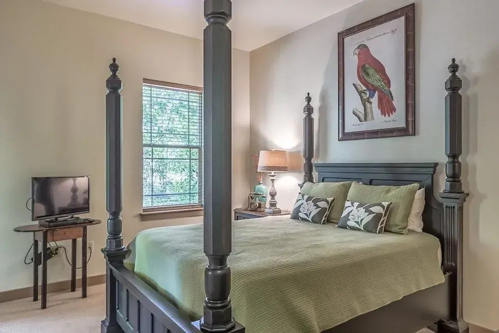 Enclave at Oak Hill A101