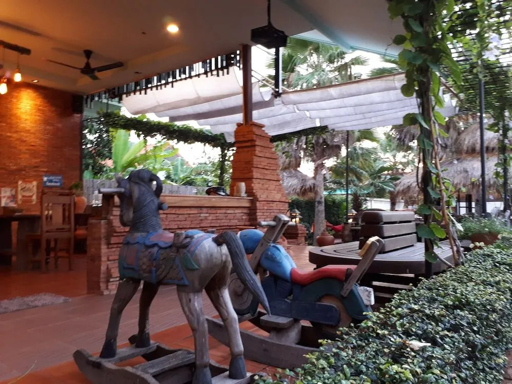 Palm Sweet Hotel