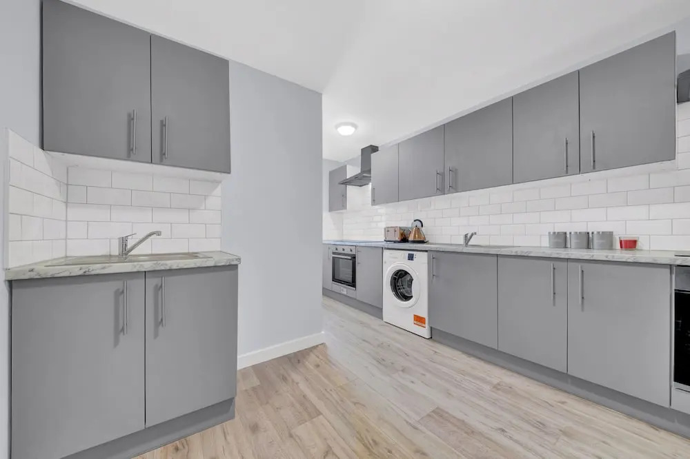 Charming Serviced Studio West Drayton London UB7