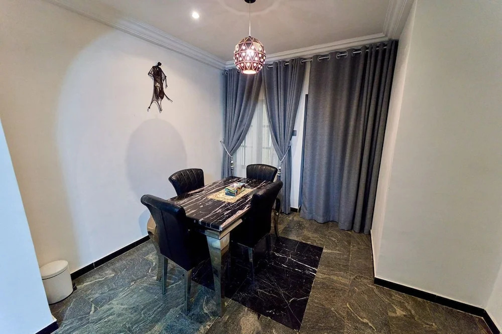 Katamba Apartment