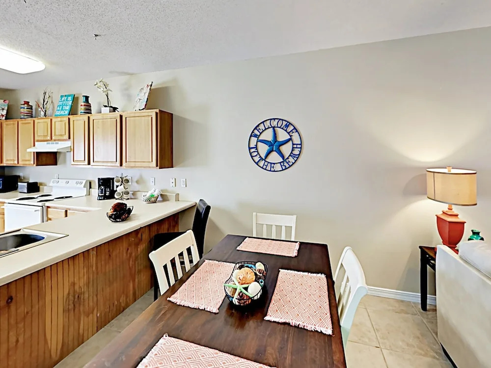 Simply Paradise - 2 Br Condo