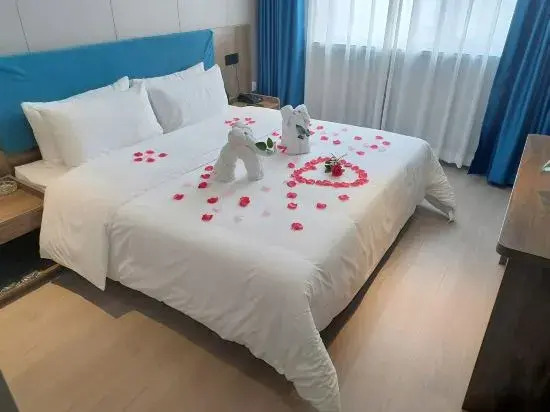 7Days Inn Hotel (Hebi Railway Station Qibin Avenue)