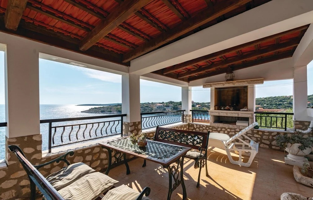 Holiday Home Stratincica Ii