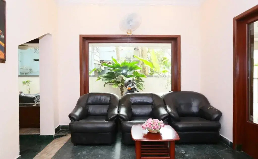 Karthika Residency By OYO Rooms