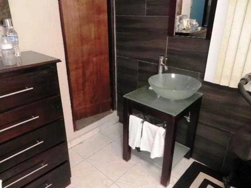 Centrum Tower Suites