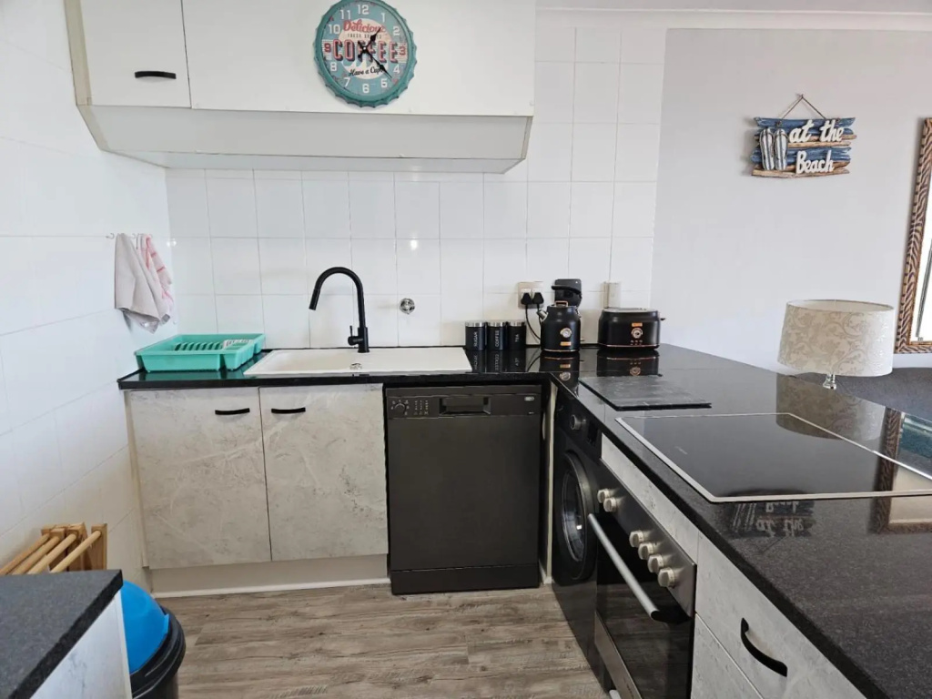 Sea Breeze Apartments