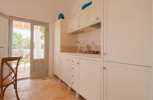 HelloAPULIA - Charming Apartments at Authentic Masseria Pepenofio