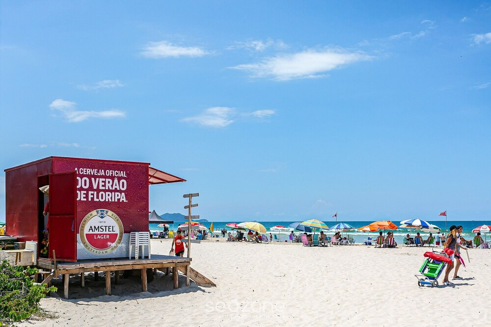 Condomínio bem localizado a 100m da Praia - CSC