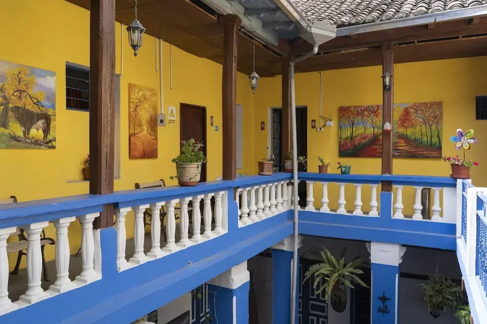Casa Ceasars  Historic Quito