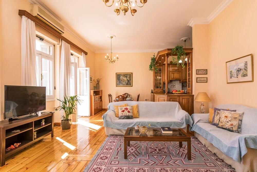 Historic Family Apartment in the Old Town