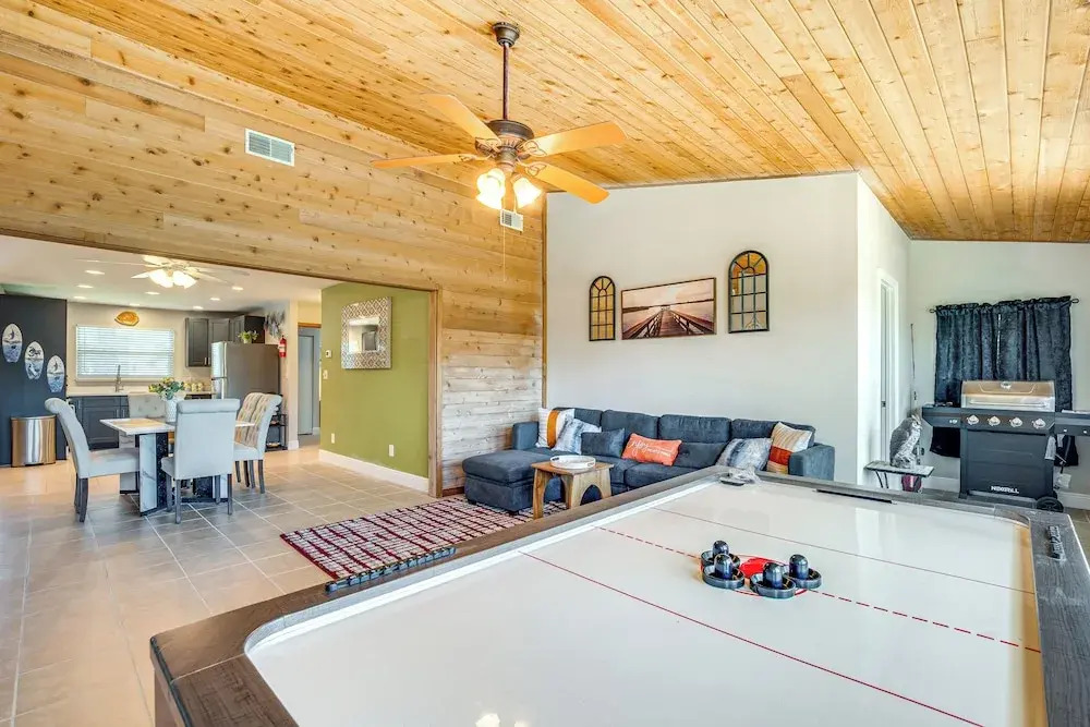 Direct Gulf Access: Hernando Beach Escape!