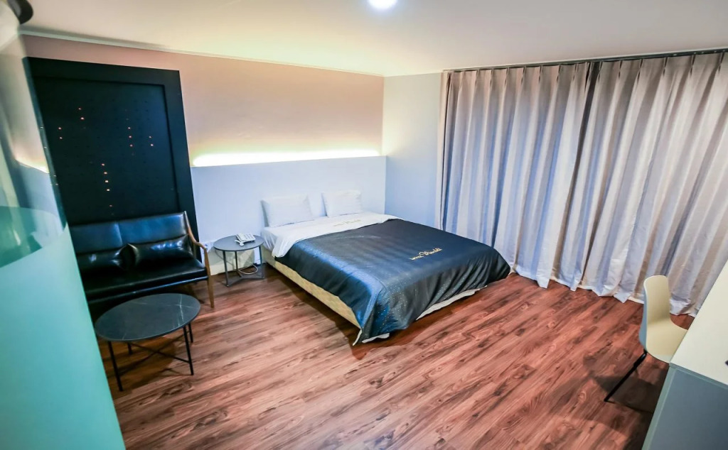 Vivaldi Motel