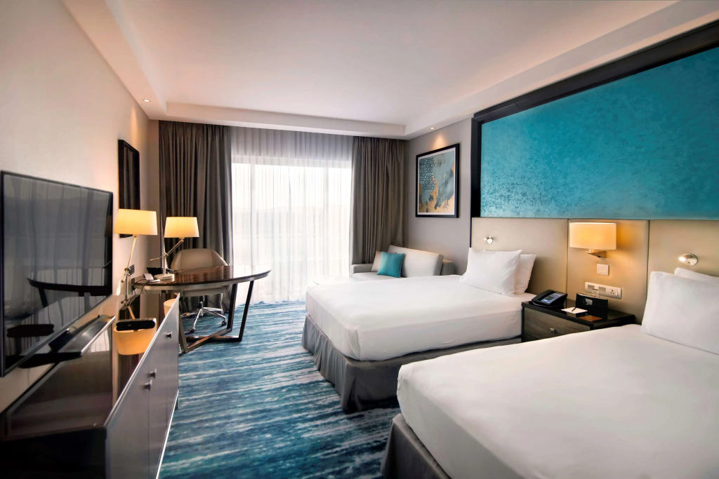 Radisson Blu Hotel & Resort, Al Ain