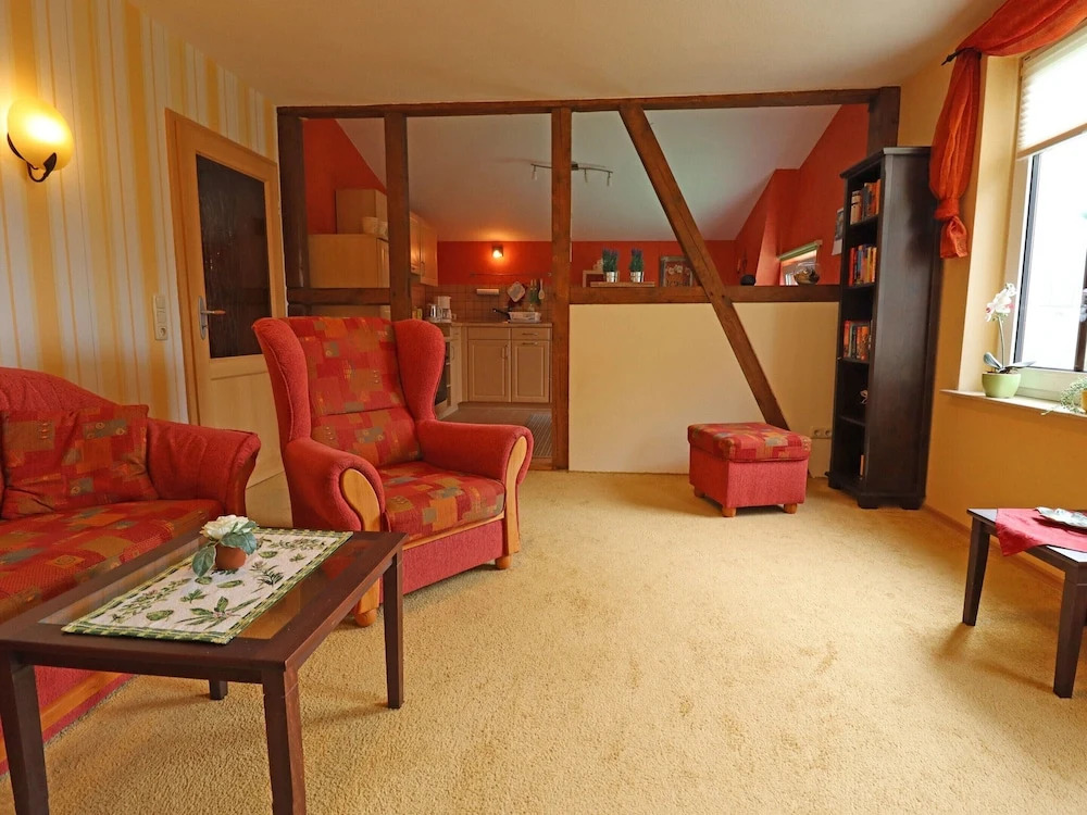 Inviting apartment in Wendelstorf with communal garden
