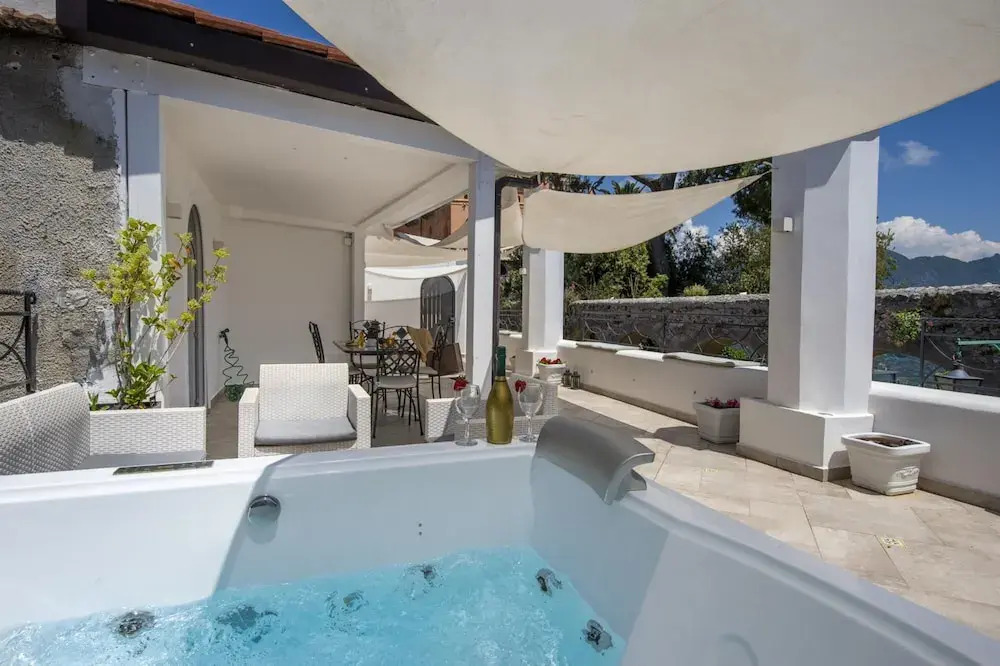 Le Suites Della Principessa- Apartment in the Heart of Ravello