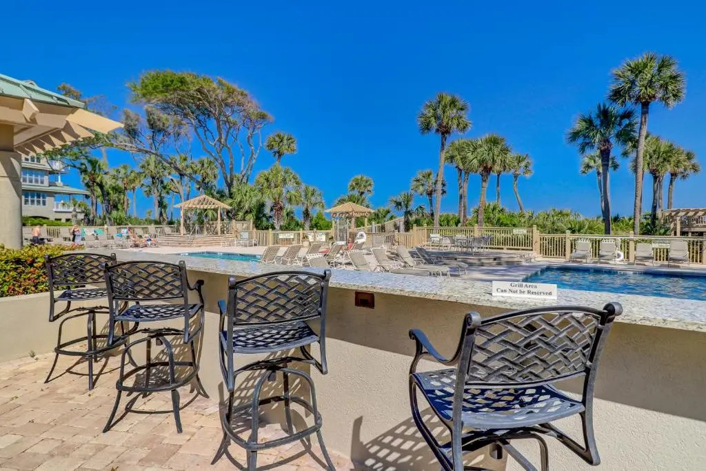 5106 Hampton Place 2 BR Oceanfront