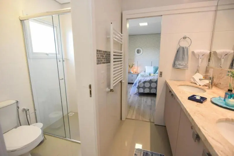 APTO DE LUXO, 3 SUITES, 1 MASTER E 2 AMERICANAS, CENTRO 300mtos RUA COBERTA, GRAMADO