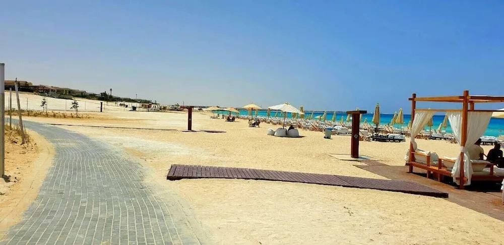 Marassi 1 bedroom with garden in marina