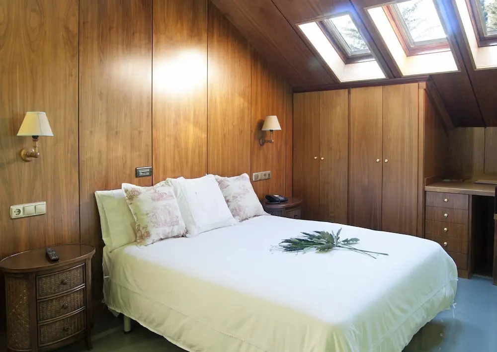 Real Hotel