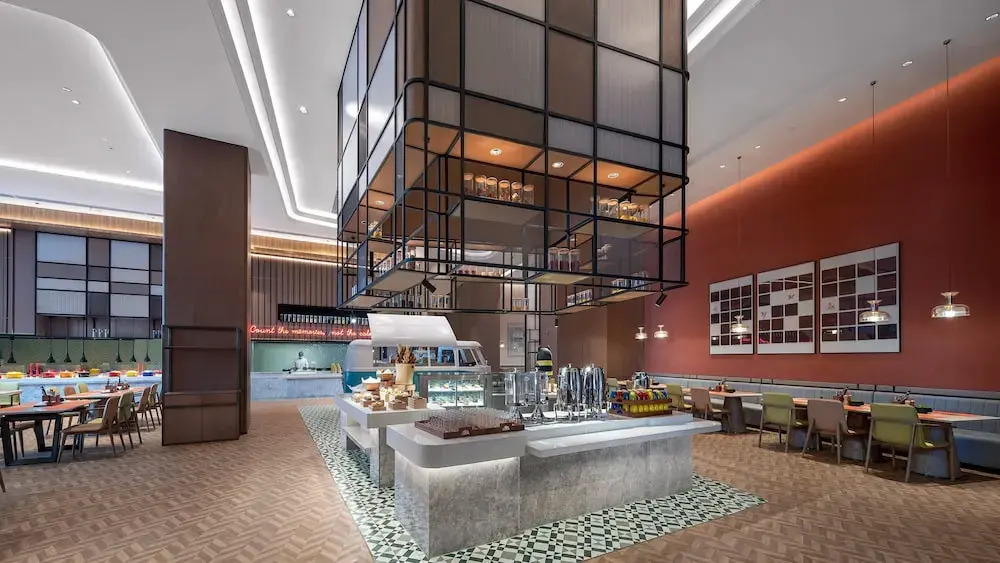 Holiday Inn Hotel & Suites Wuhan New City by IHG