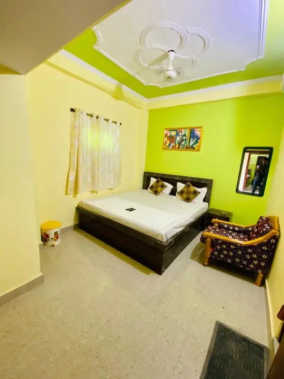 Spot On 93603 Hotel Rp 5