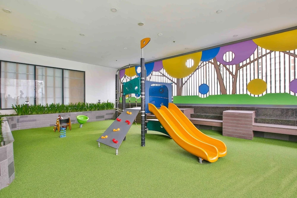 Rivergate Residence Saigon Central Walk to District 1 Free Pool