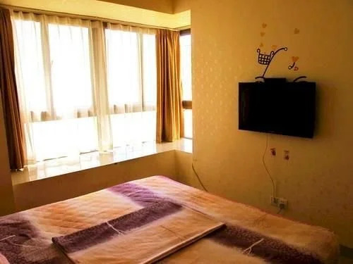 Huanyuanlanwan Holiday Hotel(花园蓝湾度假屋(三亚大东海店))