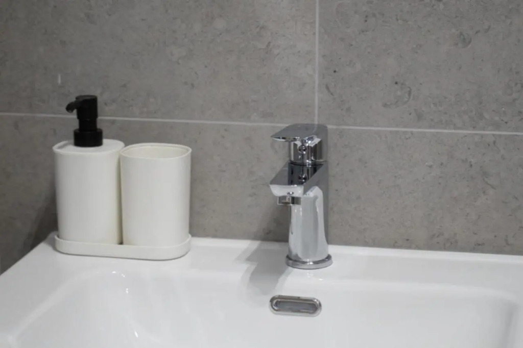 Nobe Acropolis Suite