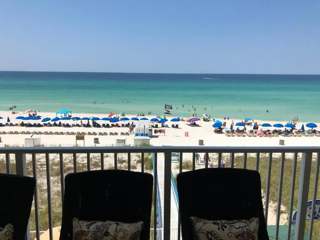 Barefoot Bliss - beachfront condo - sleeps 14