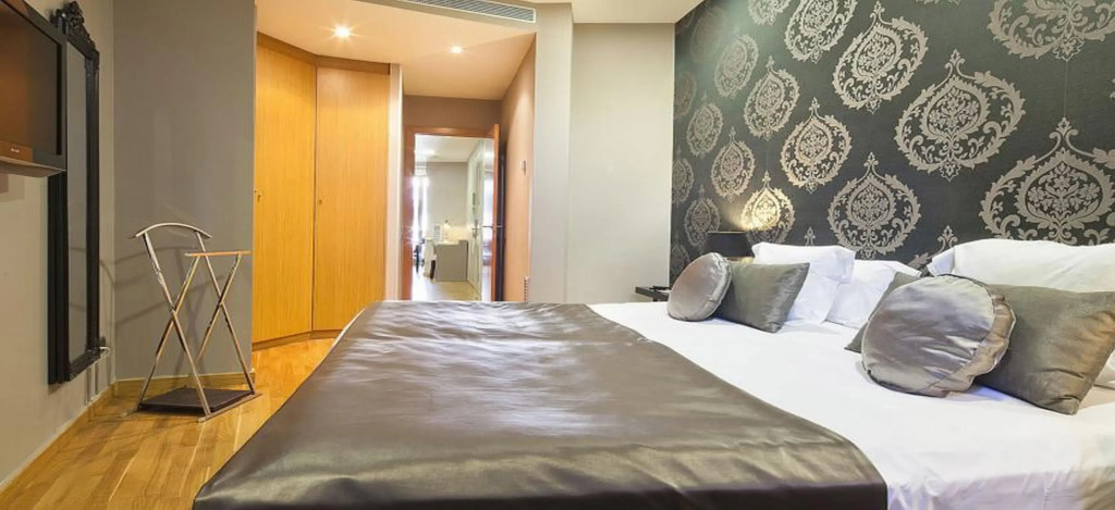 Vale Suites