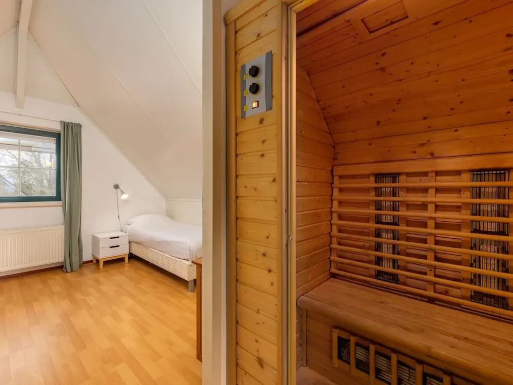 Twente Steam Shower Holiday Home