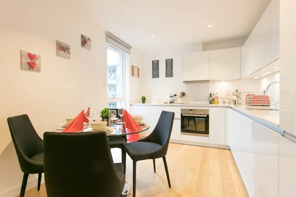 CDP Apartments Britannia Suite 1