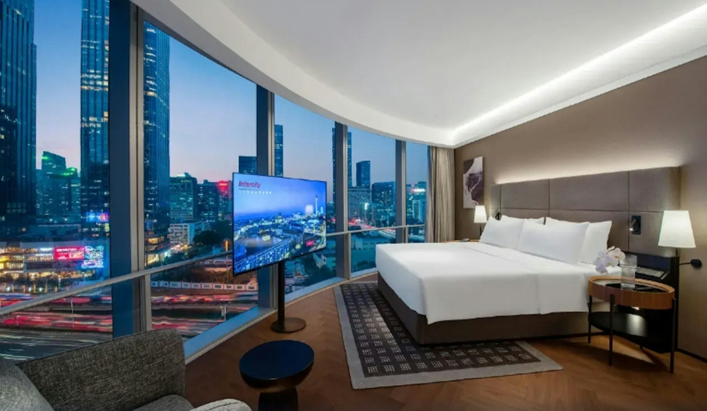Intercity Hotel Futian Bin He Zhongzhou Bay