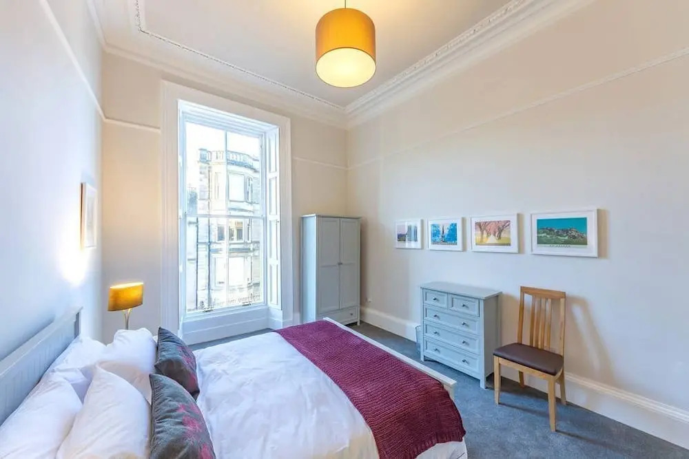 Wonderful Luxury West End Apartment