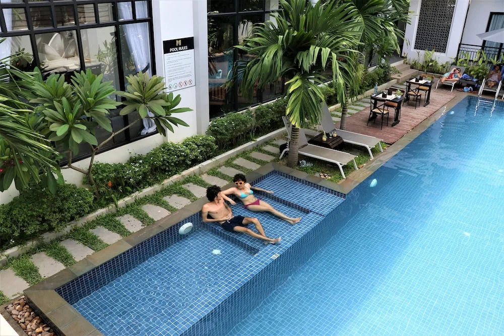 Model Angkor Hotel