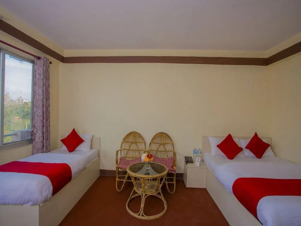 OYO 247 Hotel North Pole Inn