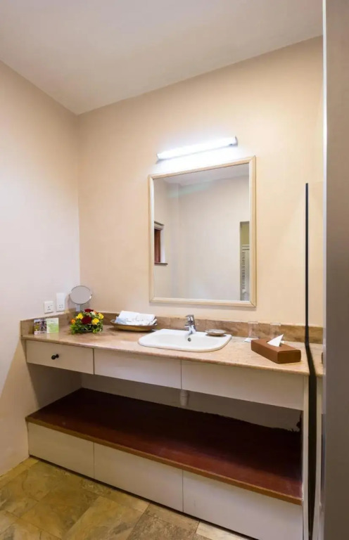 Karen Country Lodge and Conference Centre