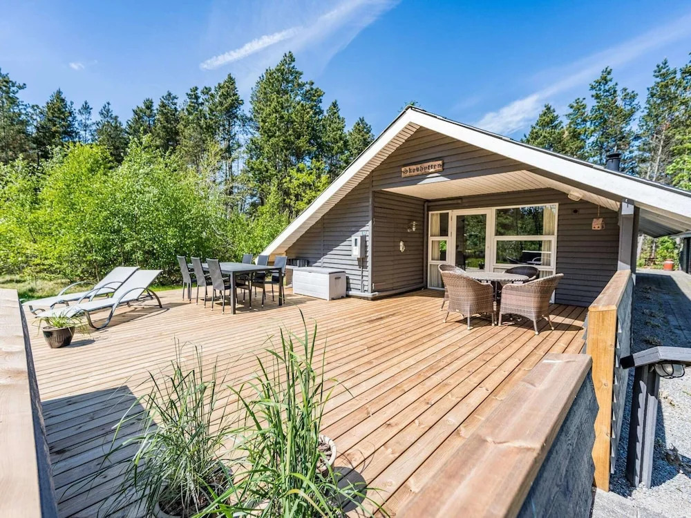 6 person holiday home in Nørre Nebel-By Traum