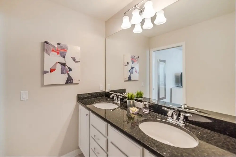 Windsor at Westside 8820 - Eight Bedroom Villa with Private Pool
