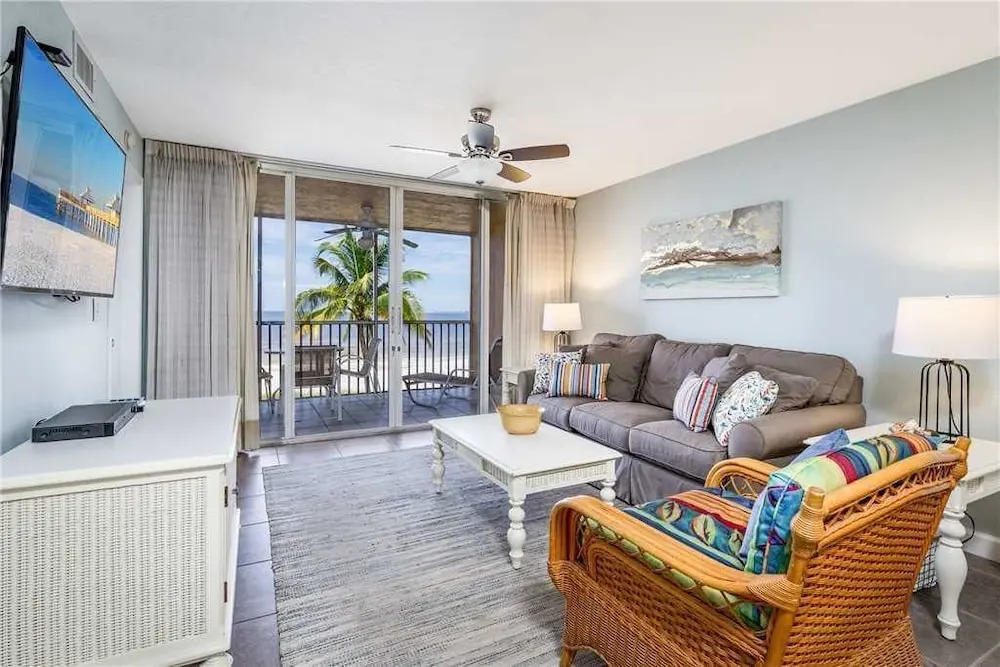 Beach Villas #203