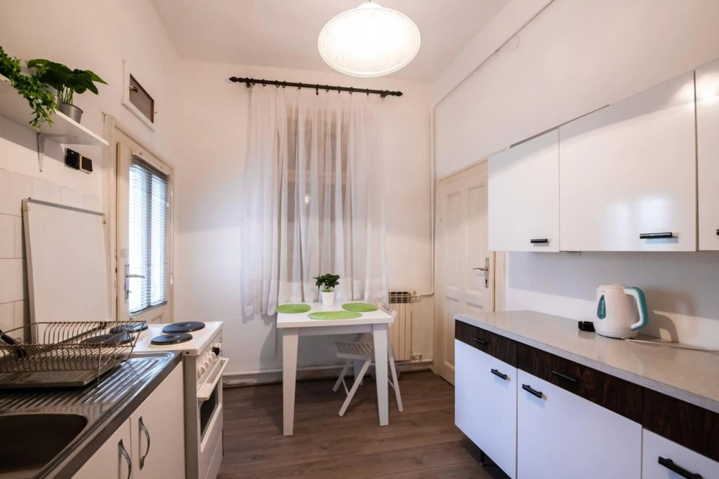 Neimar Apartment with Wi-Fi and parking