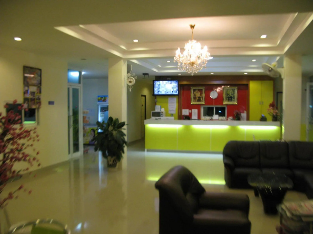 Plus Mansion