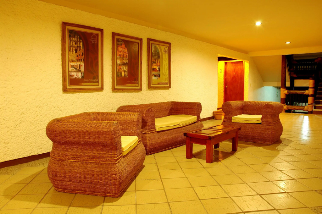 Hotel Ciudad Real Palenque