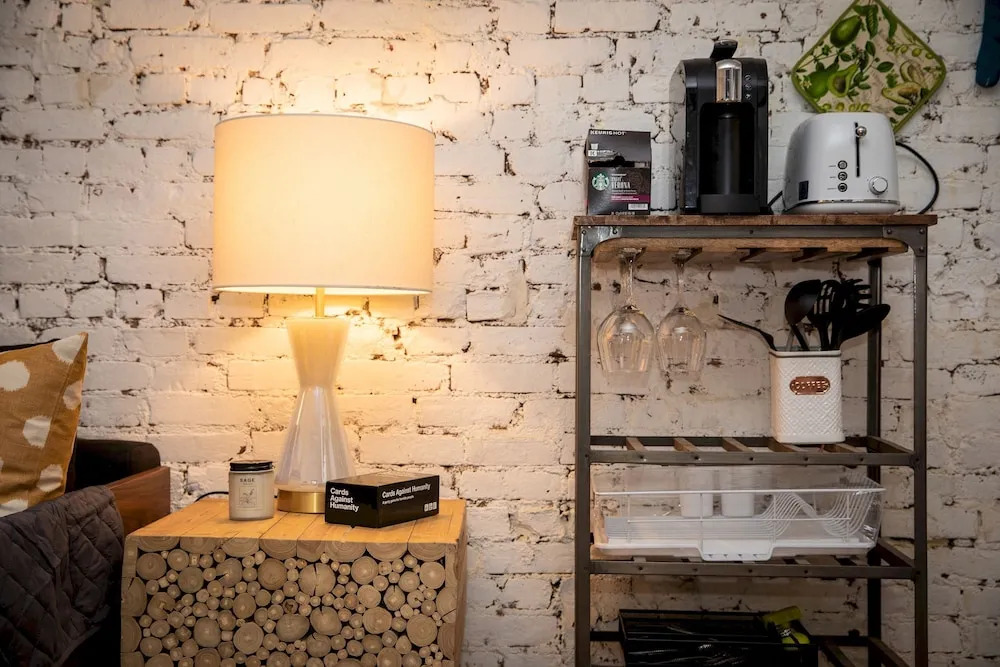 Sunny Fully Furnished Studio in Chelsea