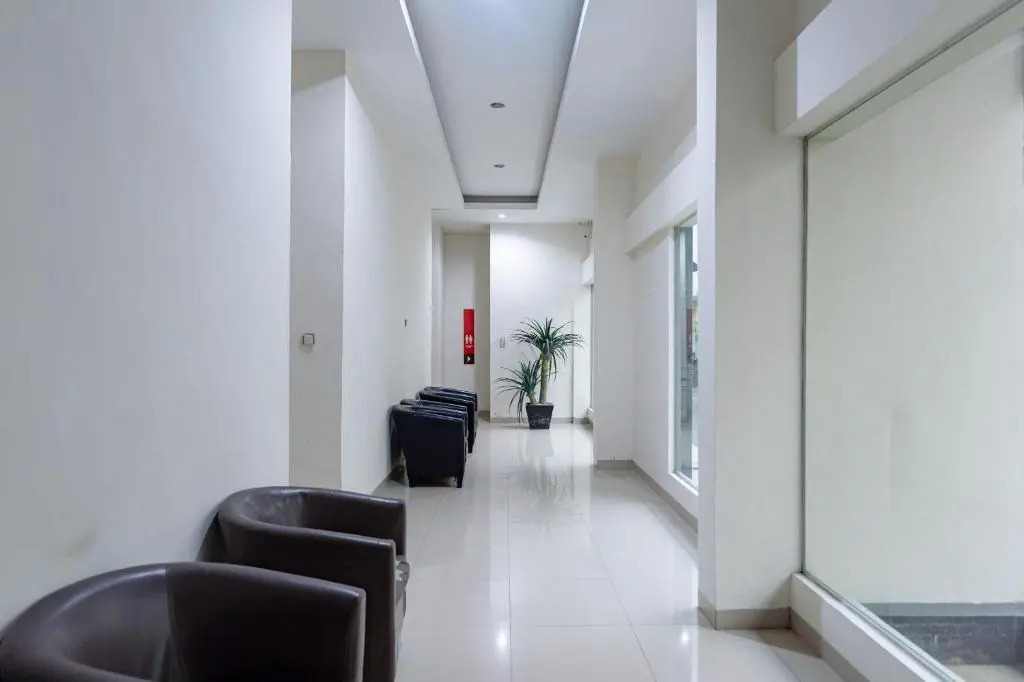 RedDoorz at STM Suite Medan Amplas