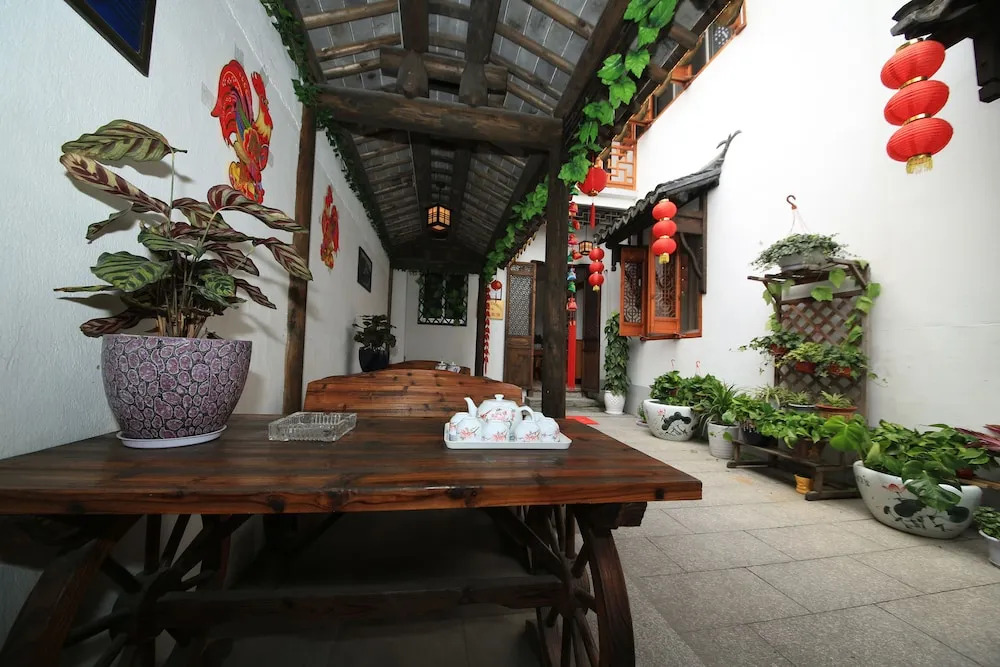 Zhouzhuang Courtyard 99 Hostel