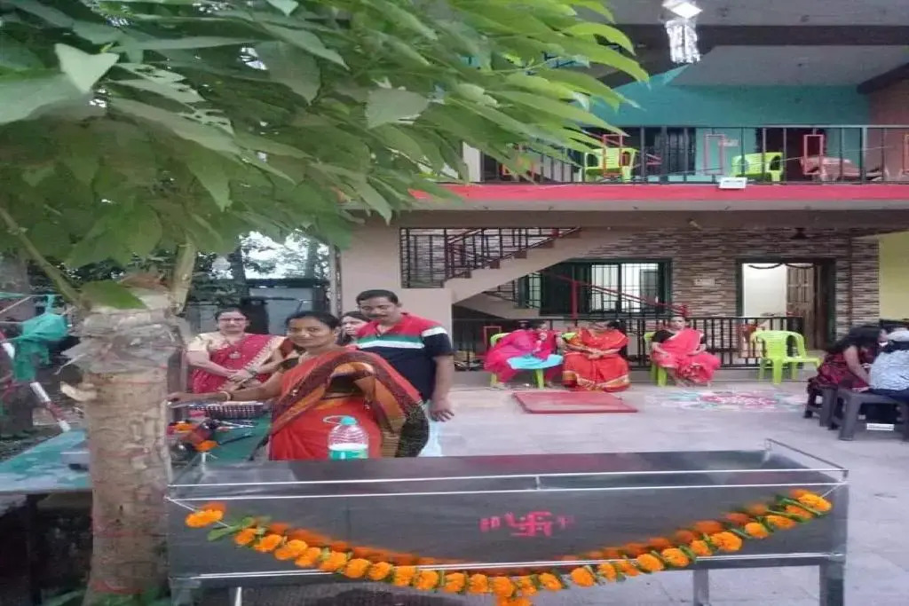 OYO HOME 83975 Trupti Sandesh's Raju Holiday Home